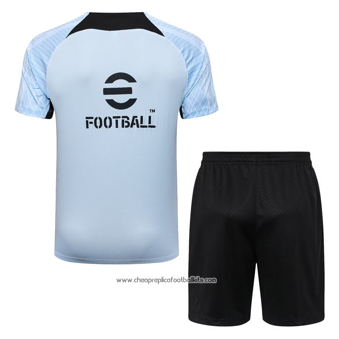 Tracksuit
 Inter Milan 2023-2024 Short Sleeve
 Blue
 - Shorts
